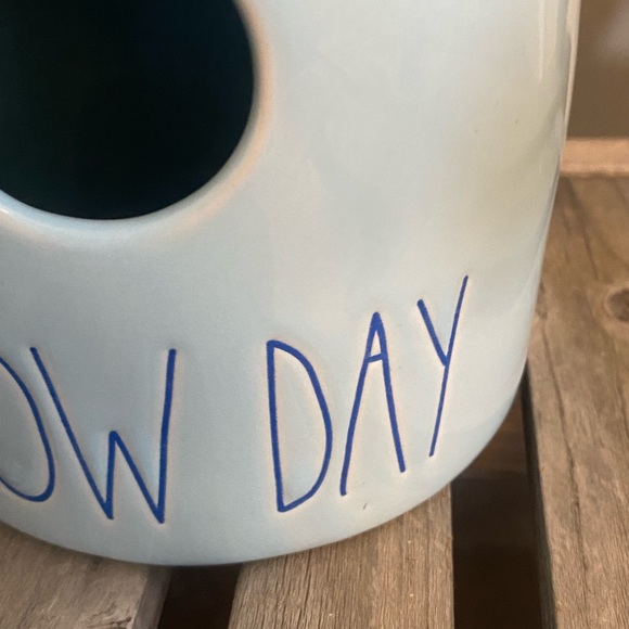 Rae Dunn Snow Day birdhouse - Picture 3 of 4